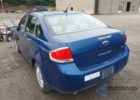 2009 Ford Focus Se z USA, uszkodzony, nr VIN 1FAHP35N79W120592